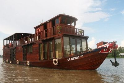 Dragon Eyes Cruises